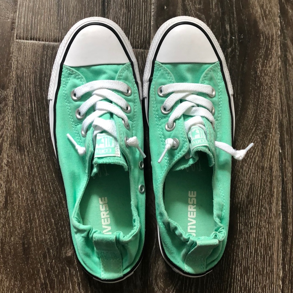 Converse All Star slip on sneakers Women’s size 7